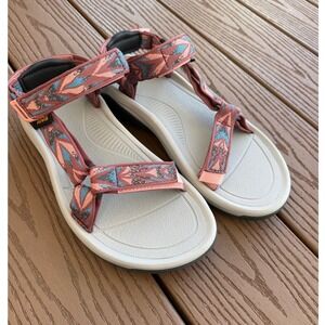 TEVA Hurricane XLT2 Women's Size 8 in Bloom Dahlia NEW Comfort